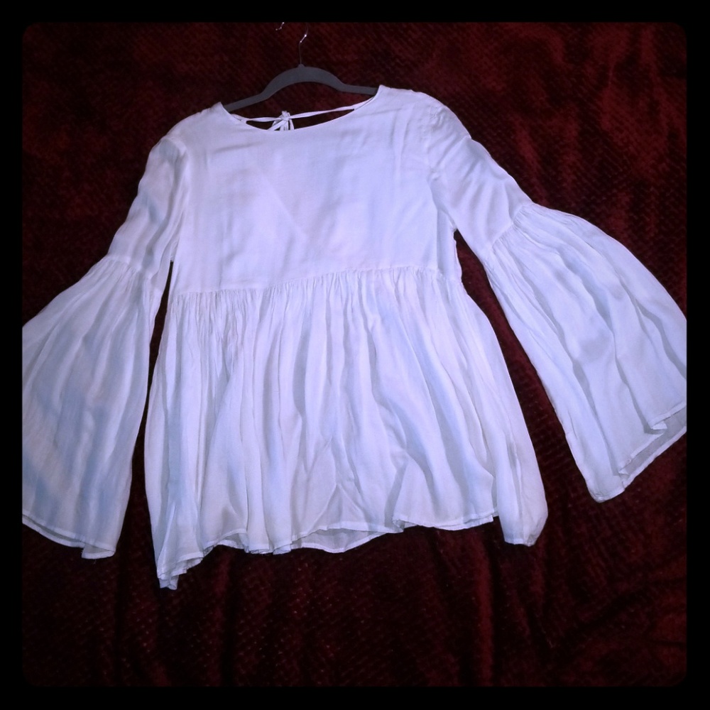 Casual blouse with bell sleeves